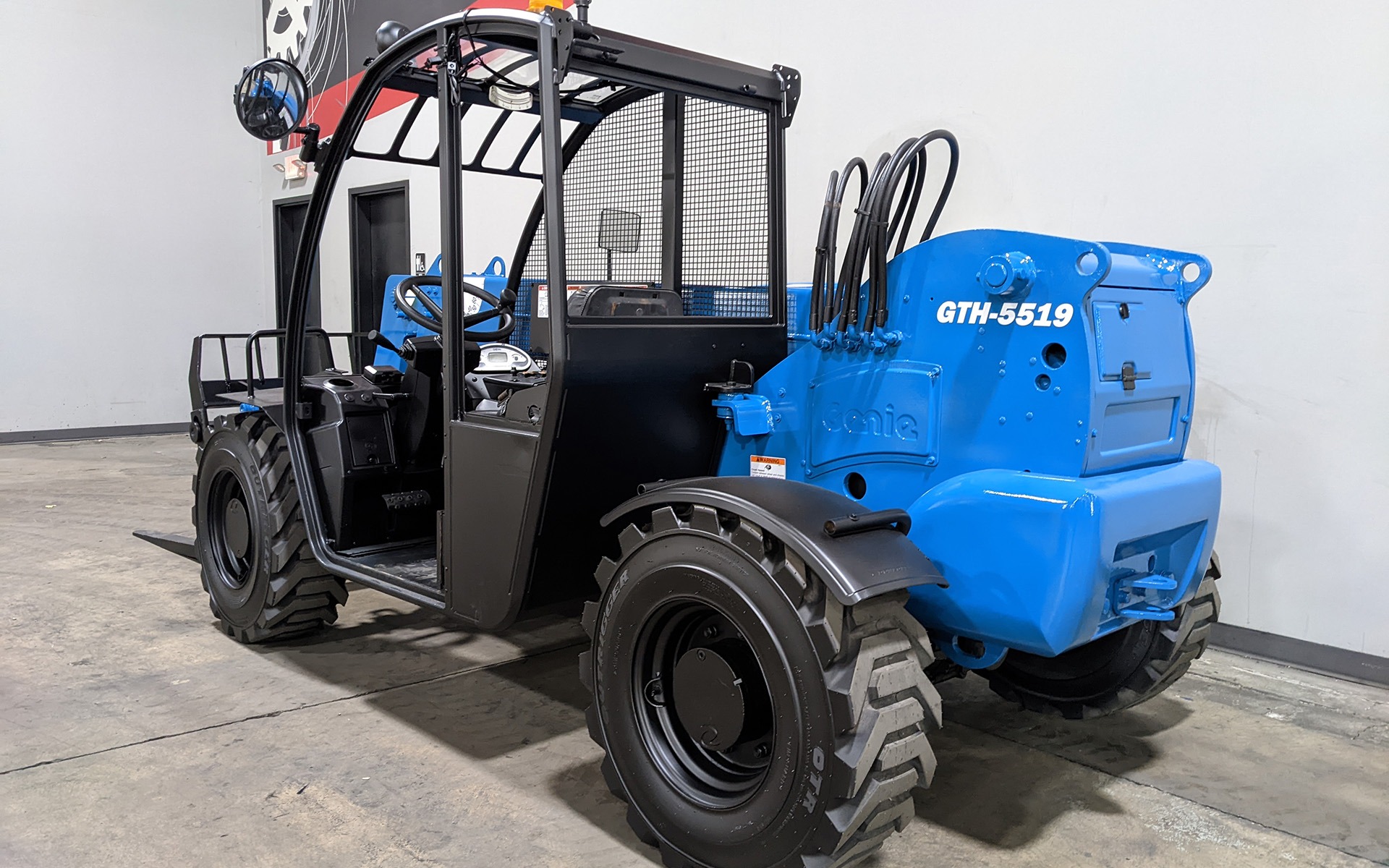 Used 2014 GENIE GTH 5519  | Cary, IL