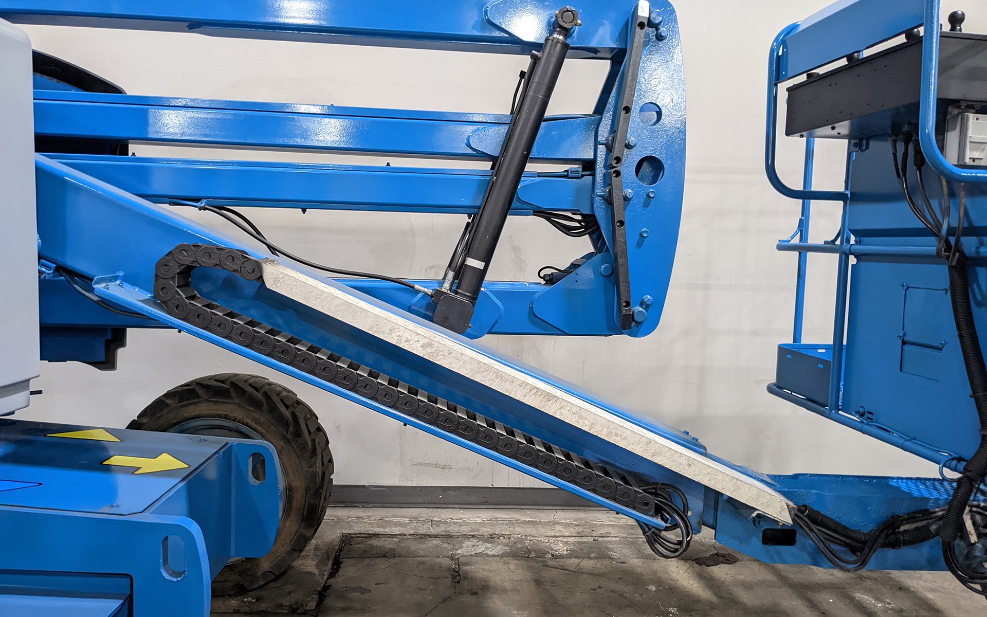 Used 2016 GENIE Z45/25  | Cary, IL