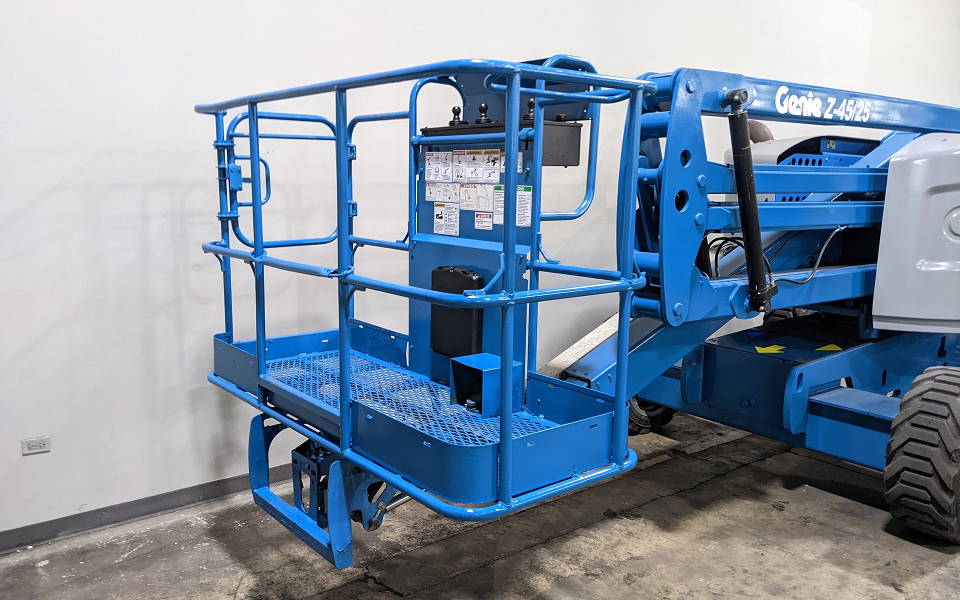 Used 2016 GENIE Z45/25  | Cary, IL