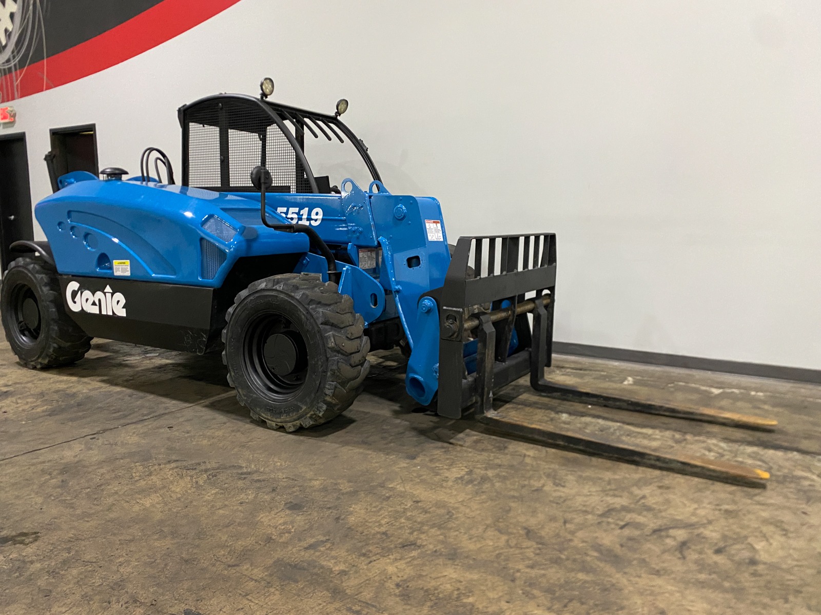 Used 2013 GENIE GTH-5519  | Cary, IL