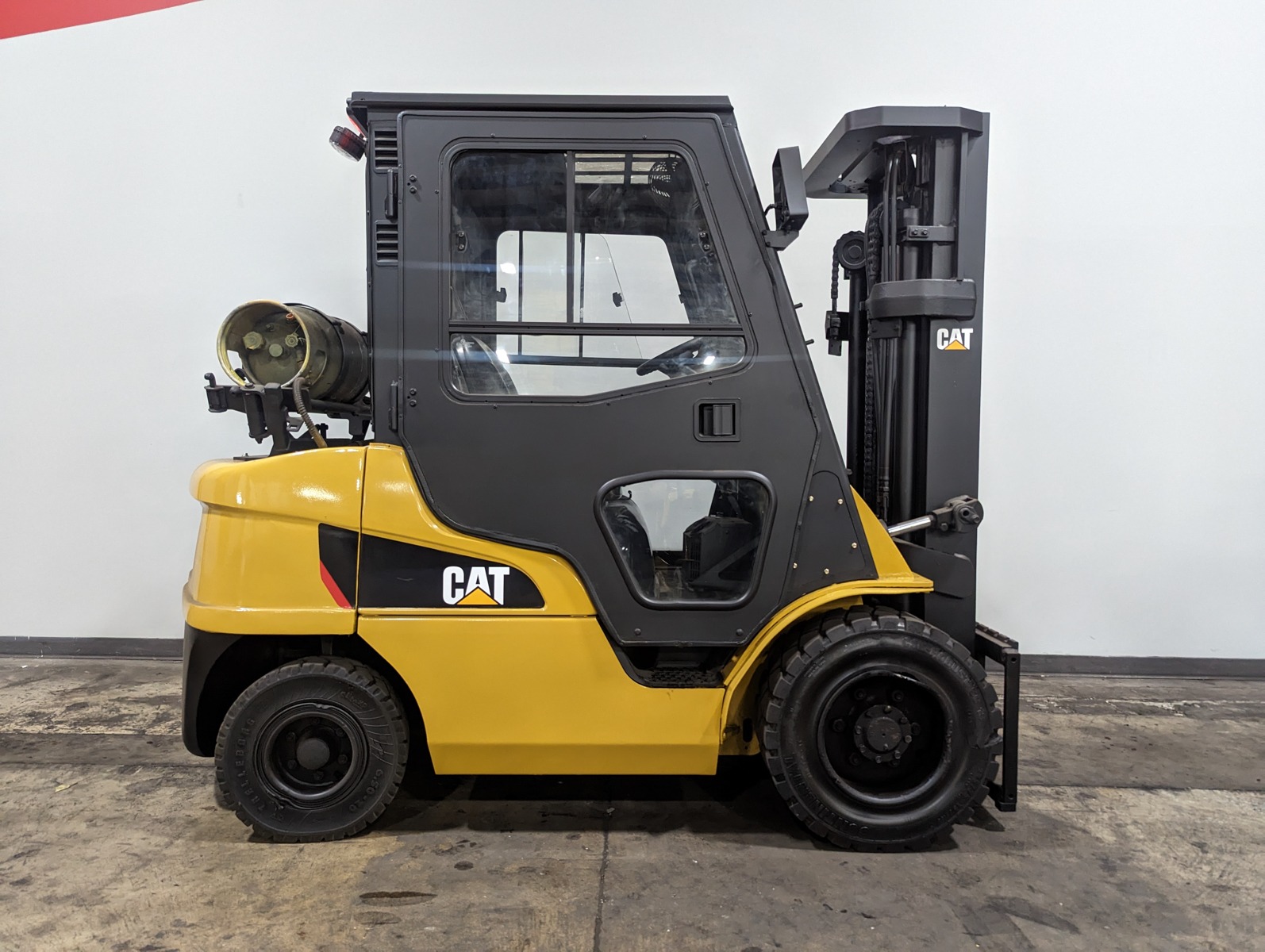 Used 2018 CATERPILLAR GP28N  | Cary, IL