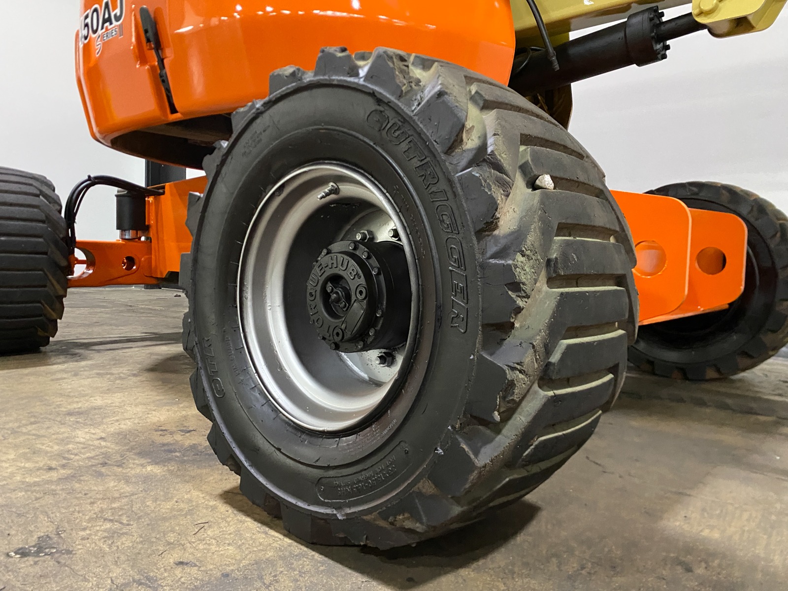 Used 2014 JLG 450AJ  | Cary, IL