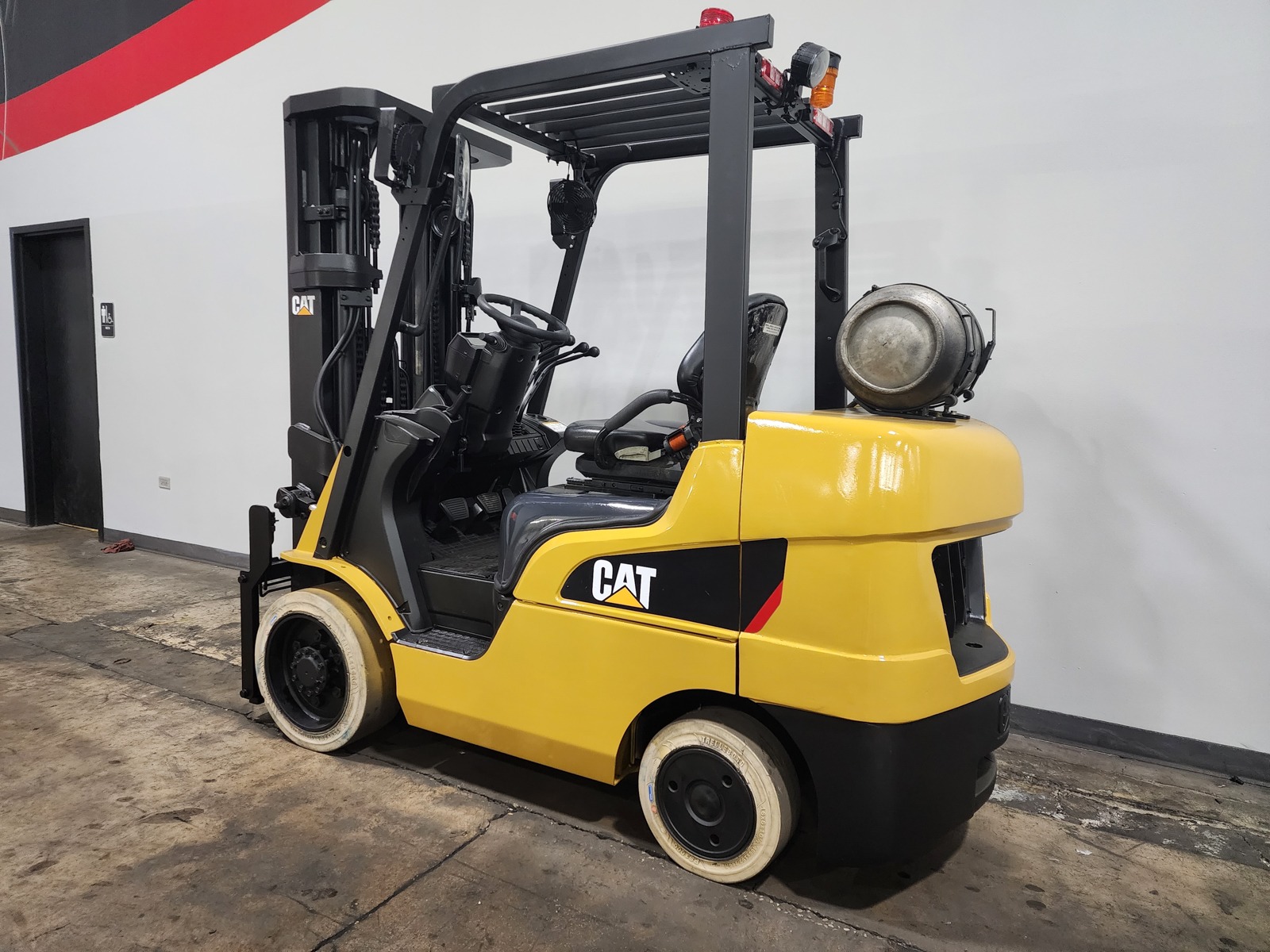 Used 2018 CATERPILLAR 2C6000  | Cary, IL