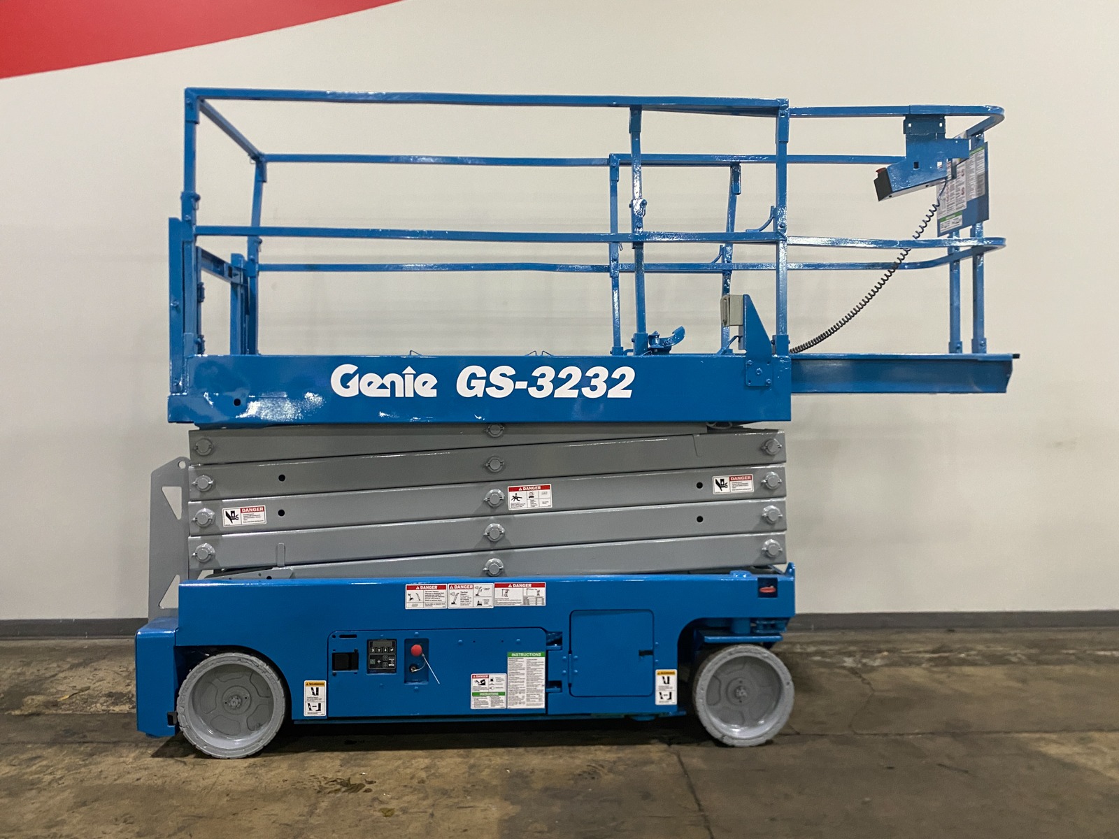 Used 2013 GENIE GS3232  | Cary, IL