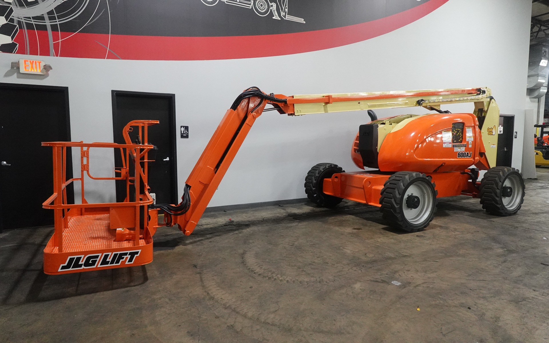 Used 2014 JLG 600AJ  | Cary, IL