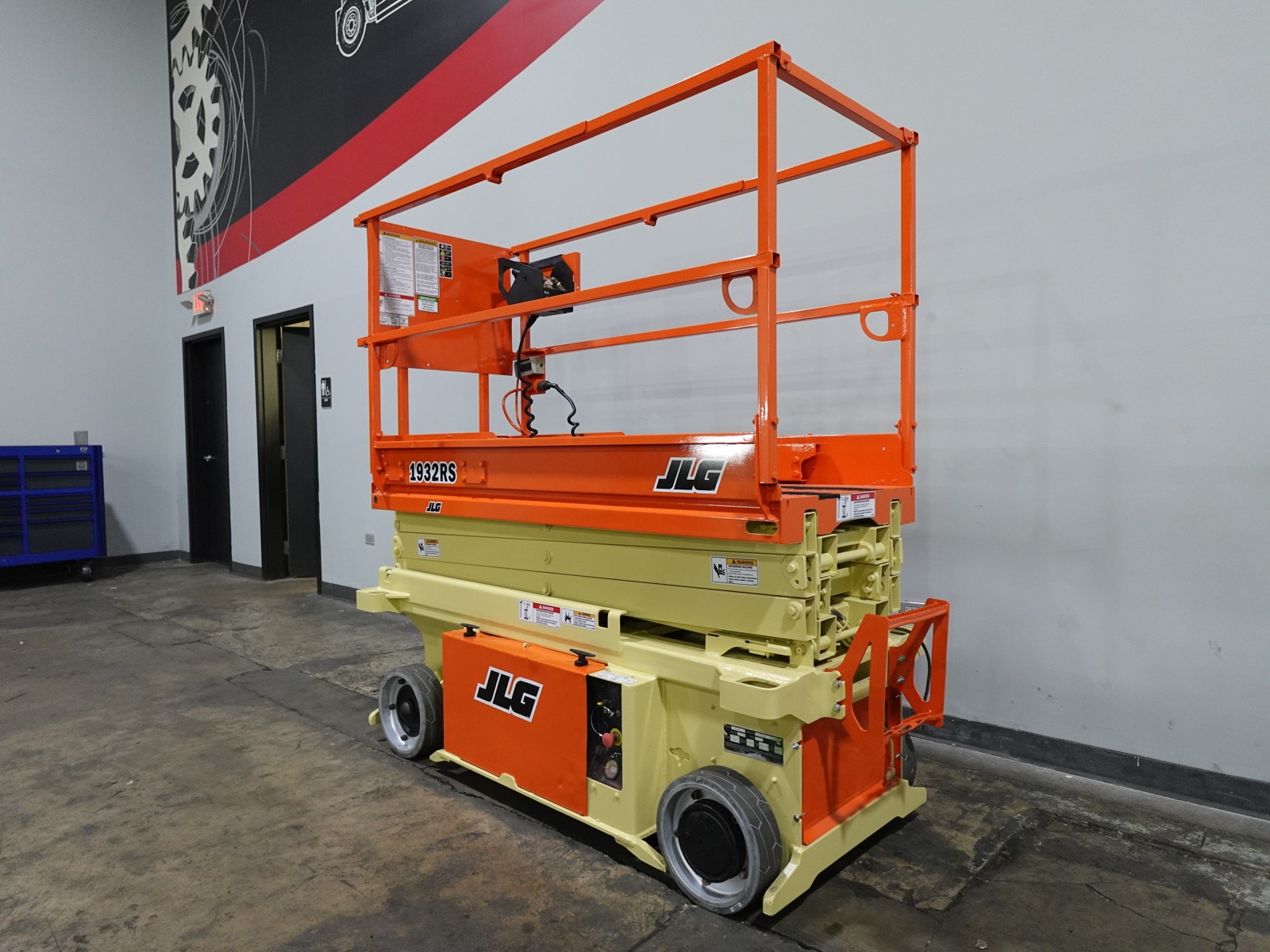 Used 2014 JLG 1932RS  | Cary, IL