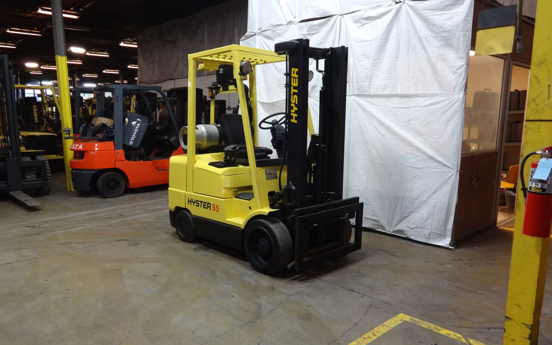 Used 1999 HYSTER S65XM  | Cary, IL