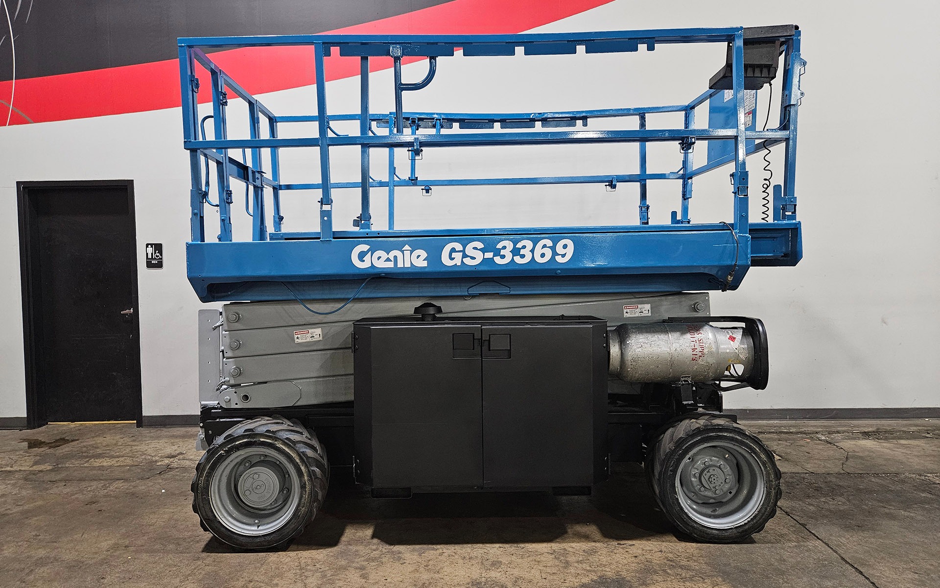 Used 2012 GENIE GS3369RT  | Cary, IL