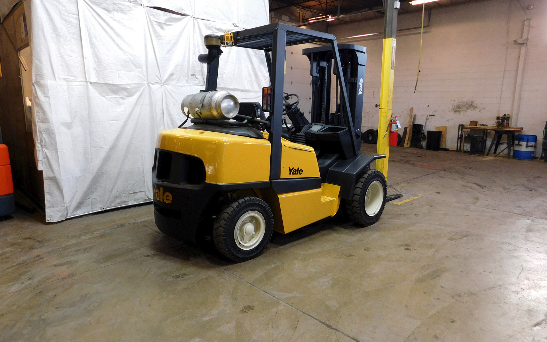 Used 2004 YALE GLP080  | Cary, IL