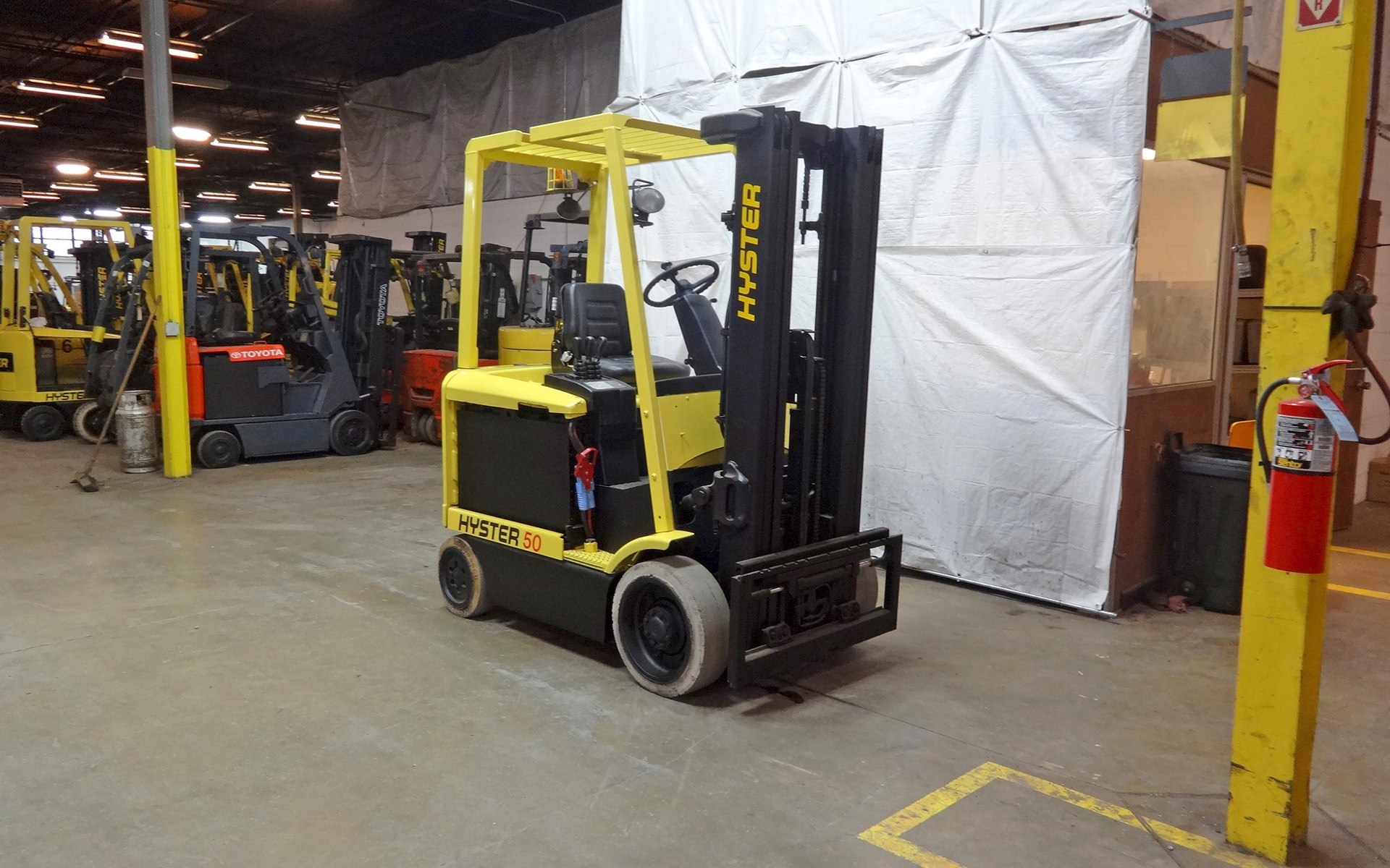 Used 2004 HYSTER E50Z  | Cary, IL