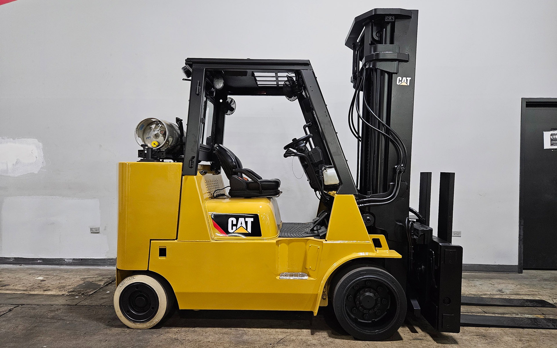 Used 2021 CATERPILLAR GC55K  | Cary, IL