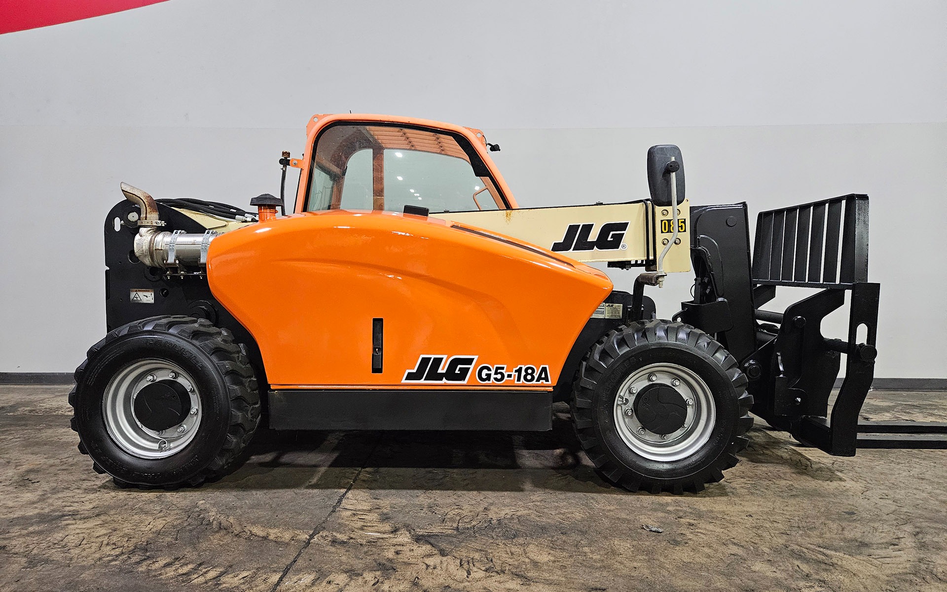 Used 2019 JLG G5-18A  | Cary, IL