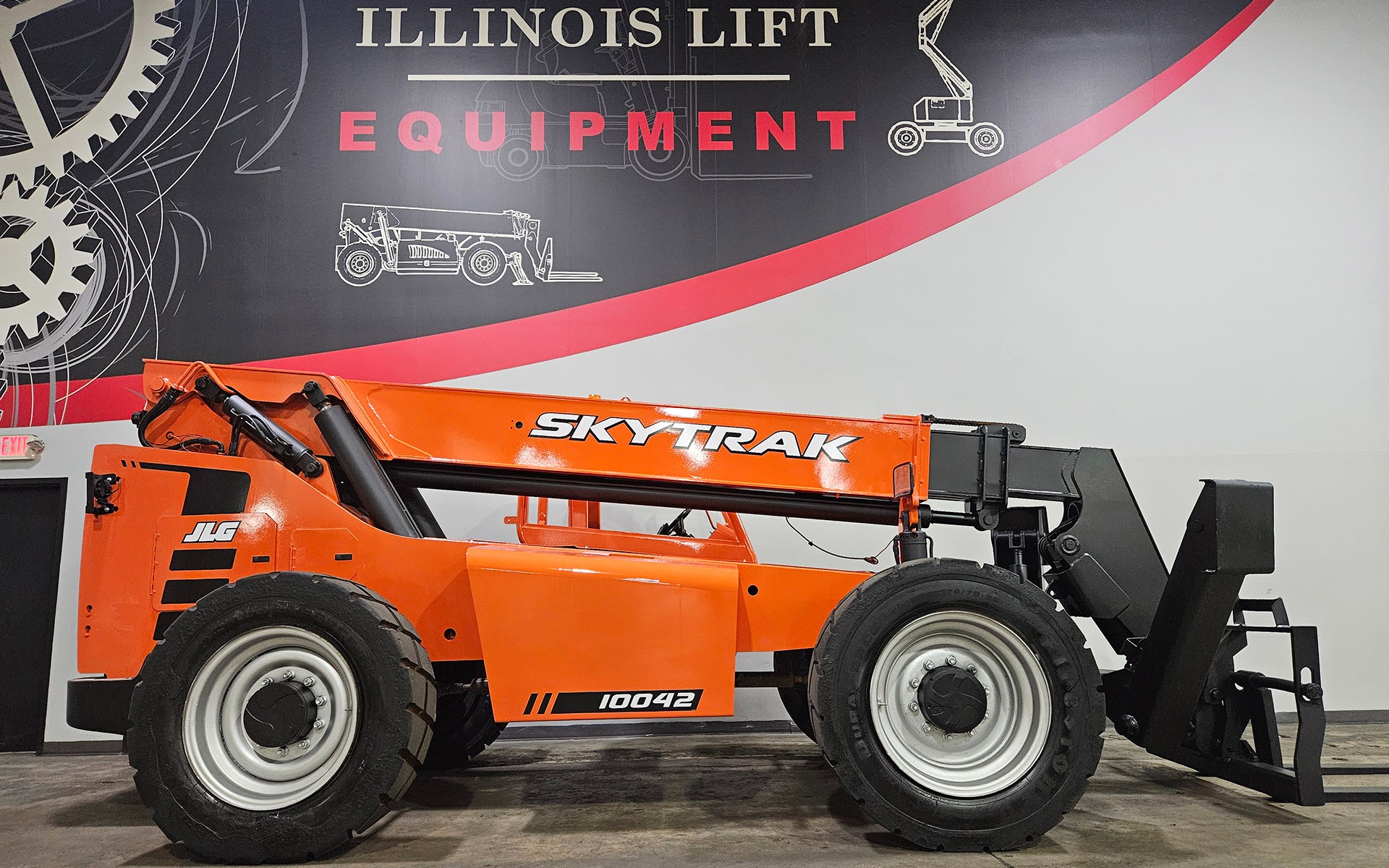 Used 2020 SKYTRAK 10042  | Cary, IL