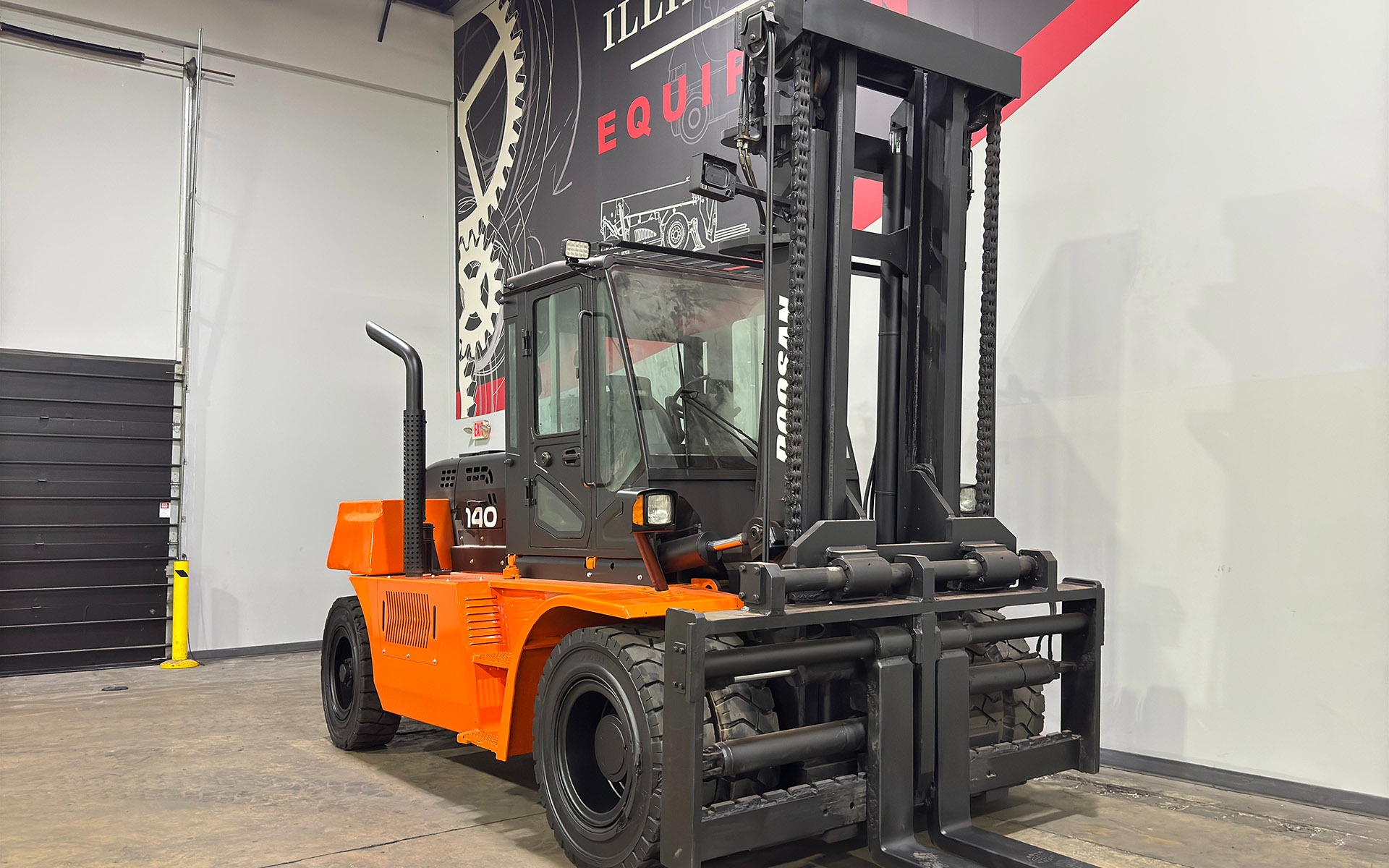 Used 2017 DOOSAN D140S-7  | Cary, IL