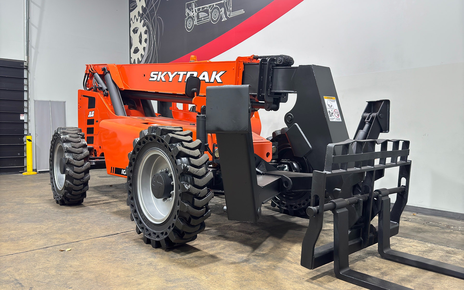 Used 2020 SKYTRAK 10042  | Cary, IL