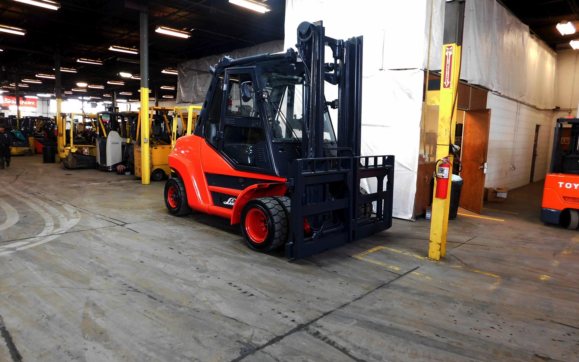 Used 2010 LINDE H80D  | Cary, IL