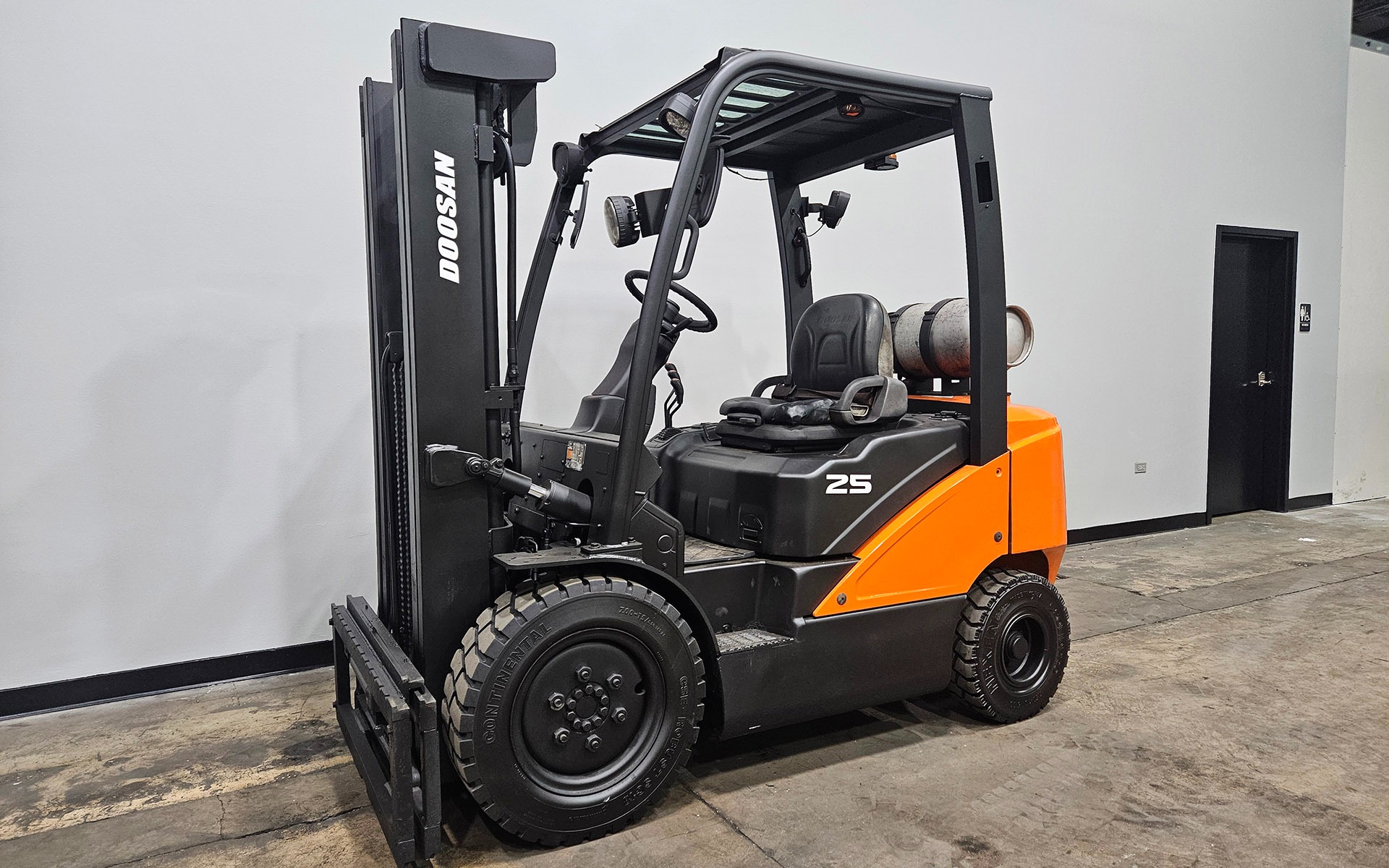 Used 2017 DOOSAN G25N-7  | Cary, IL