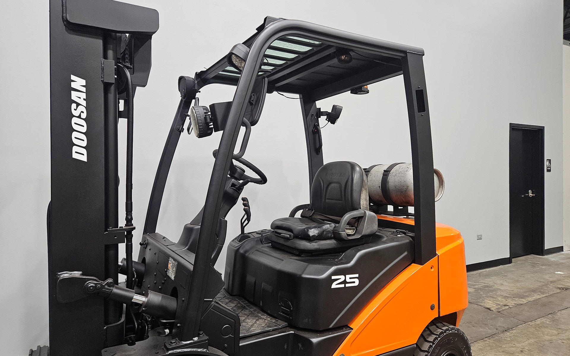 Used 2017 DOOSAN G25N-7  | Cary, IL