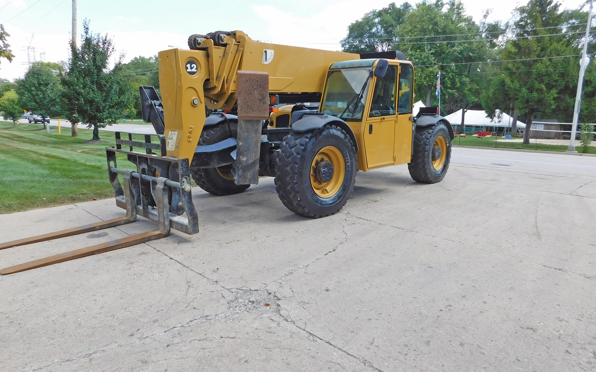 Used 2010 CATERPILLAR TL1255  | Cary, IL