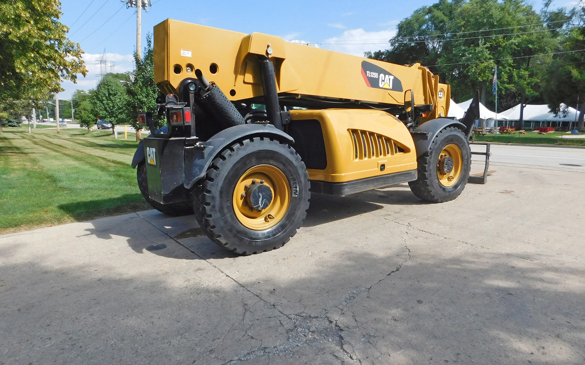 Used 2010 CATERPILLAR TL1255  | Cary, IL