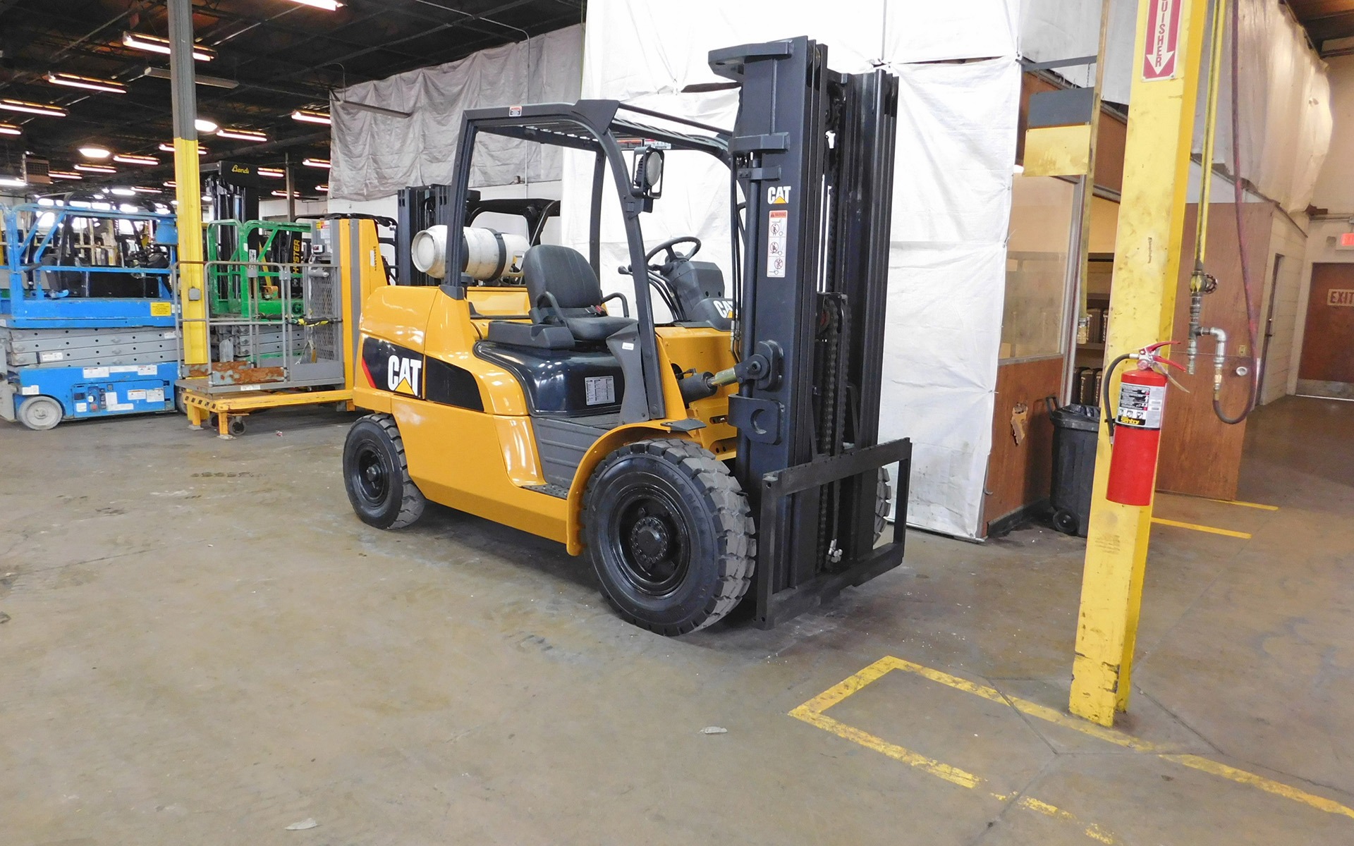 Used 2010 CATERPILLAR P11000  | Cary, IL