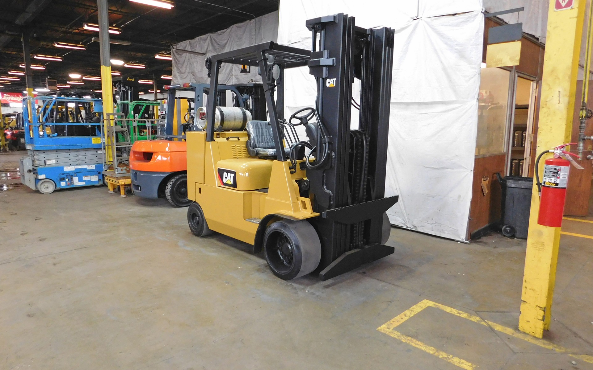 Used 2011 CATERPILLAR GC55K-STR  | Cary, IL