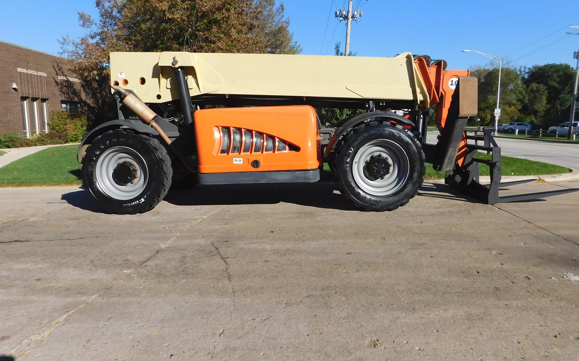 Used 2010 JLG G10-55A  | Cary, IL